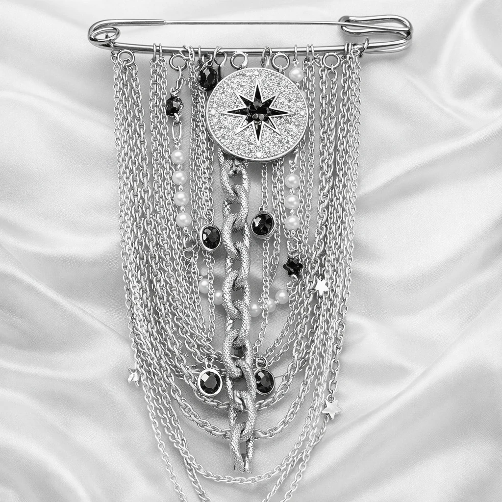 BROOCHES